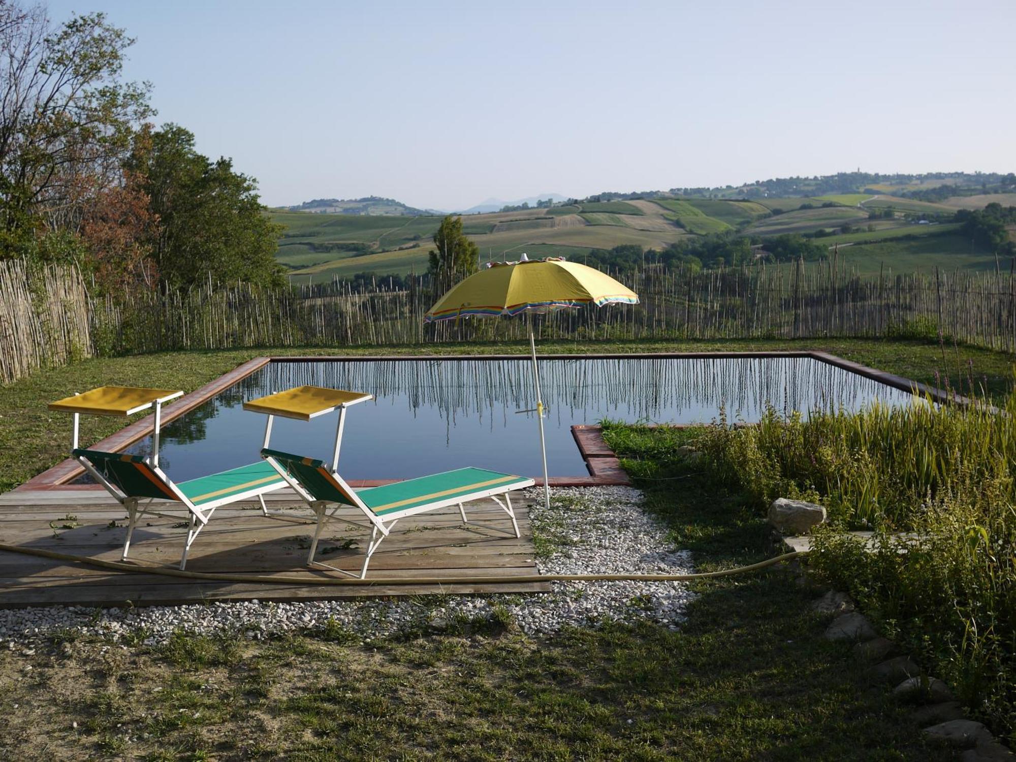 La Luna Nell'Orto-Casa Vacanza Ecologica E Agricoltura Biodinamica Barchi Bagian luar foto